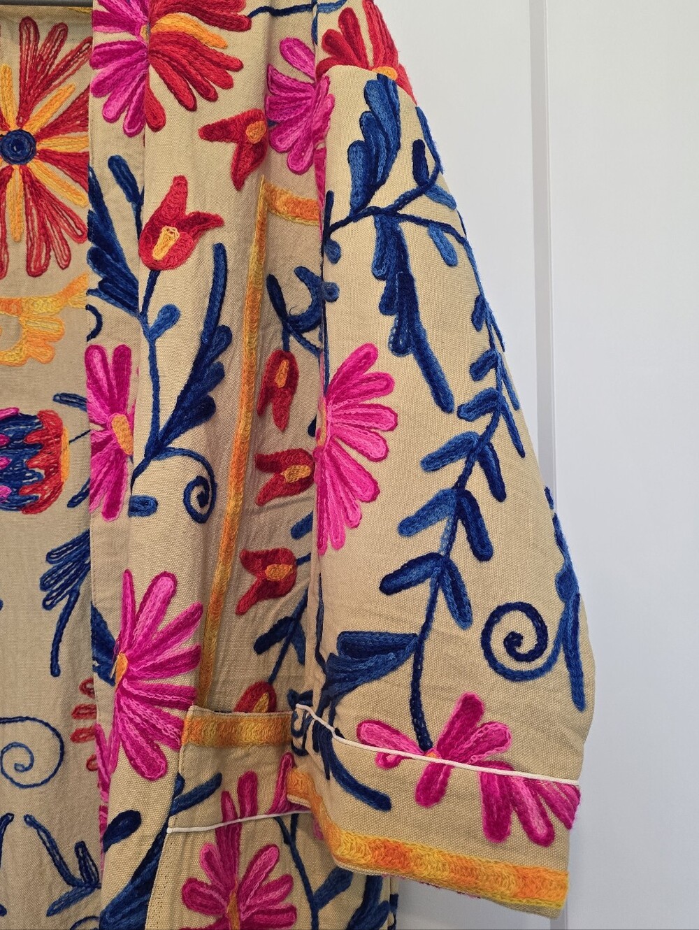 NWOT Handmade In India bohemian-style Suzani embroidered duster jacket One Size - Picture 3 of 8